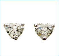 ダイヤモンドピアス